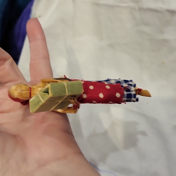 Vintage Corn Husk Woman With Braided Hair Gingham Dress Polka Dot Apron - Picture 4 of 8